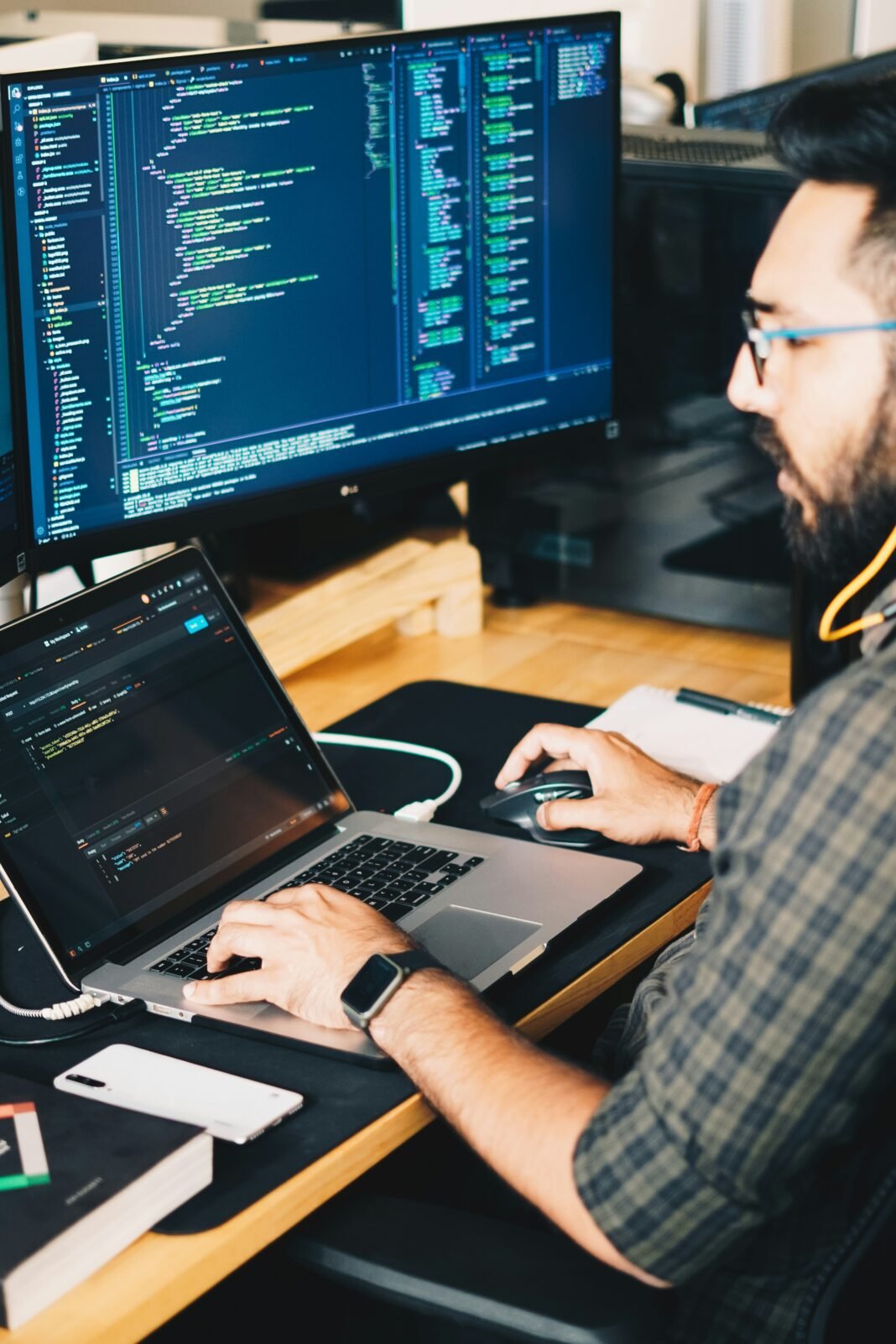 From Beginner to Developer: A Roadmap for Learning to Code
